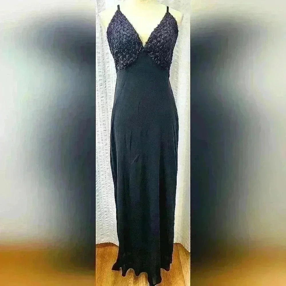 830. Wild Fable Women's Black Sleeveless Rosette Cup Maxi Dress - Picture 2 of 9